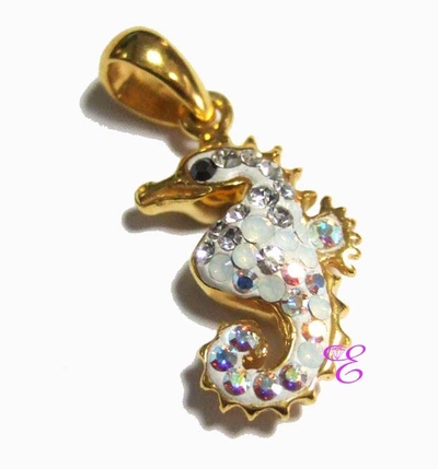Oxette Sterling Silver Pendant with Gold Plating and Precious Stones (Quartz Crystals). Product Code : [05X05-00213]