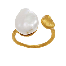 Χειροποίητο ασημένιο δαχτυλίδι 925ο Εύρημα με χρυσή επιμετάλλωση και ημιπολύτιμες πέτρες (πέρλες) ENG-KR-2362