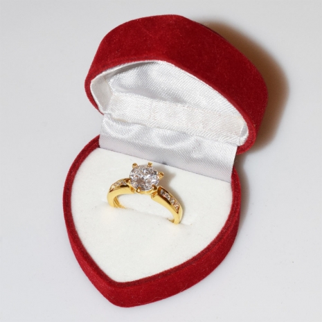 Χειροποίητο δαχτυλίδι μονόπετρο από επιχρυσωμένο ασήμι 925ο με ημιπολύτιμες πέτρες (ζιργκόν) IJ-010491-G στο κουτί συσκευασίας
